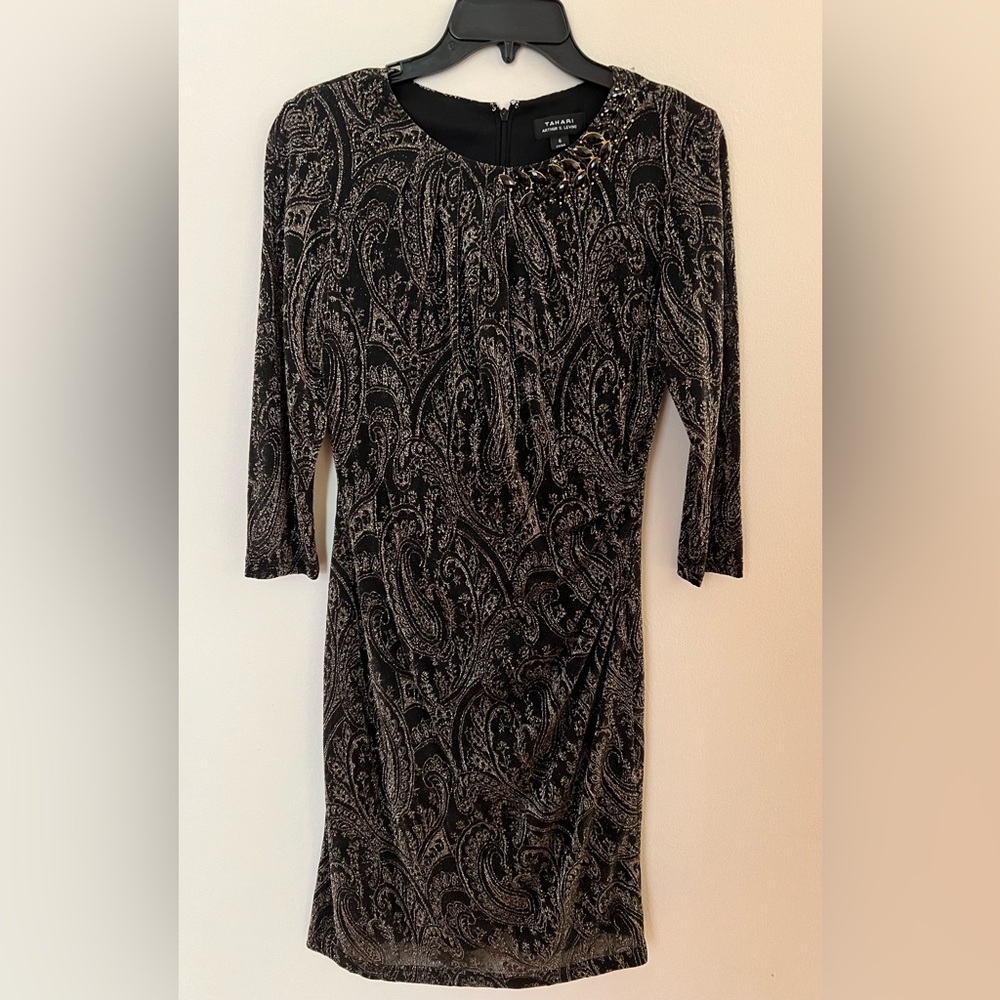 Tahari Arthur S. Levine 3/4 Length Sleeve Midi Dress - Size 6